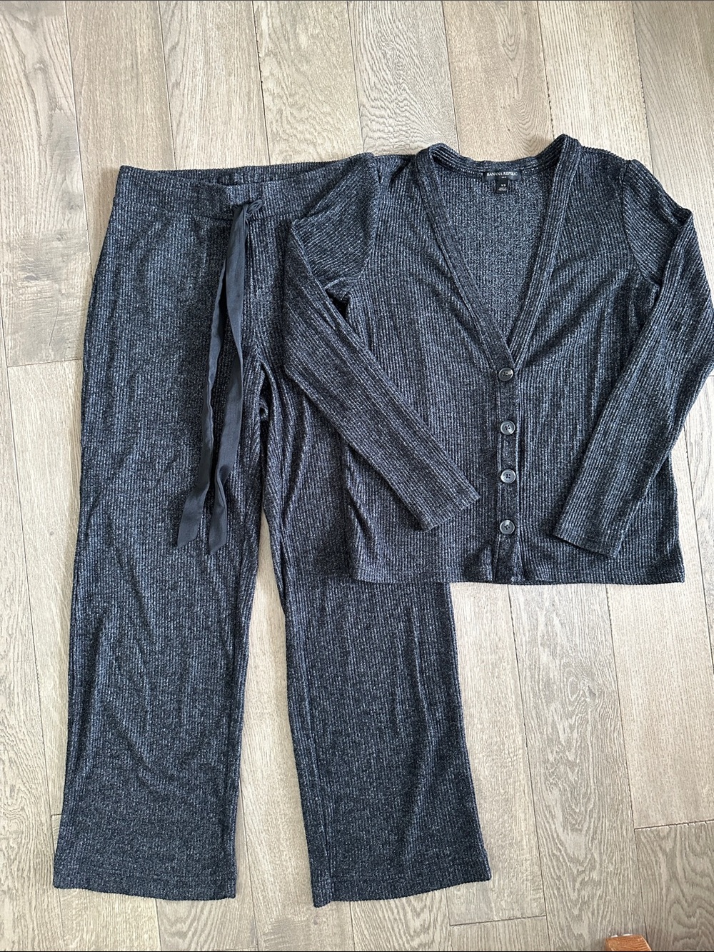 Banana Republic Charcoal Gray Loungewear Set